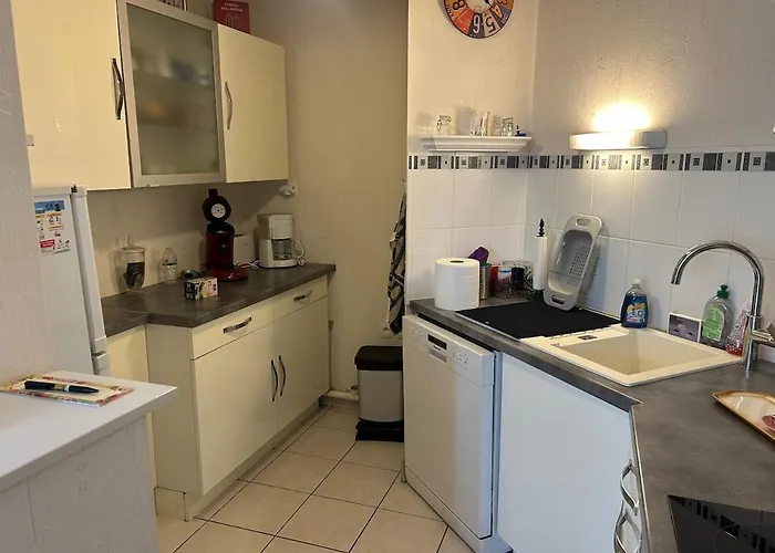 Appartement 2 *